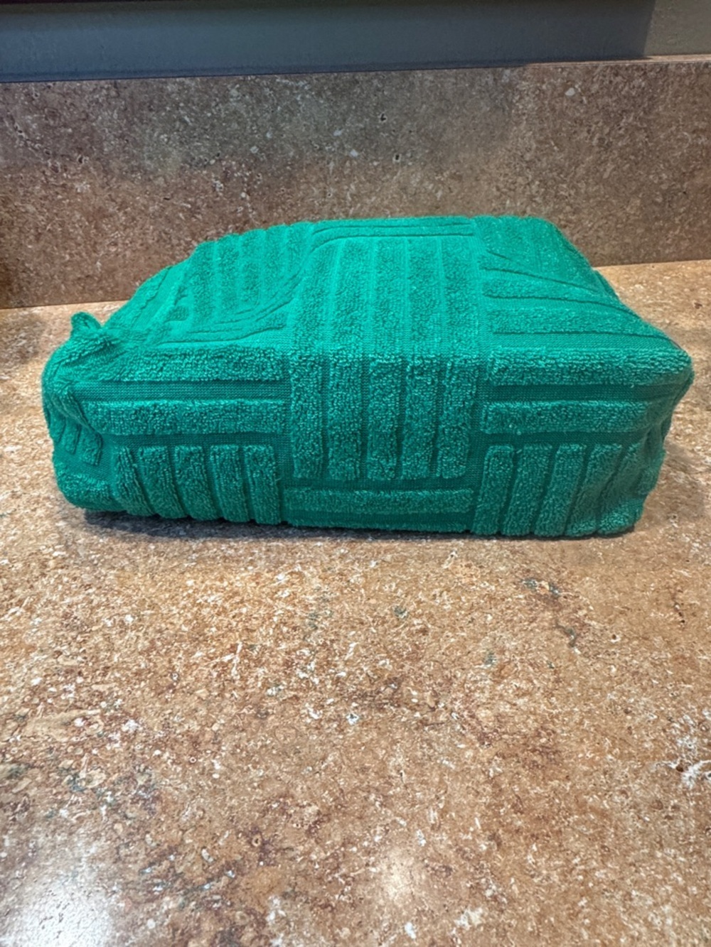 Ulta Beauty Emerald Green Geometric Texture Cosmetic Pouch - Picture 6 of 6